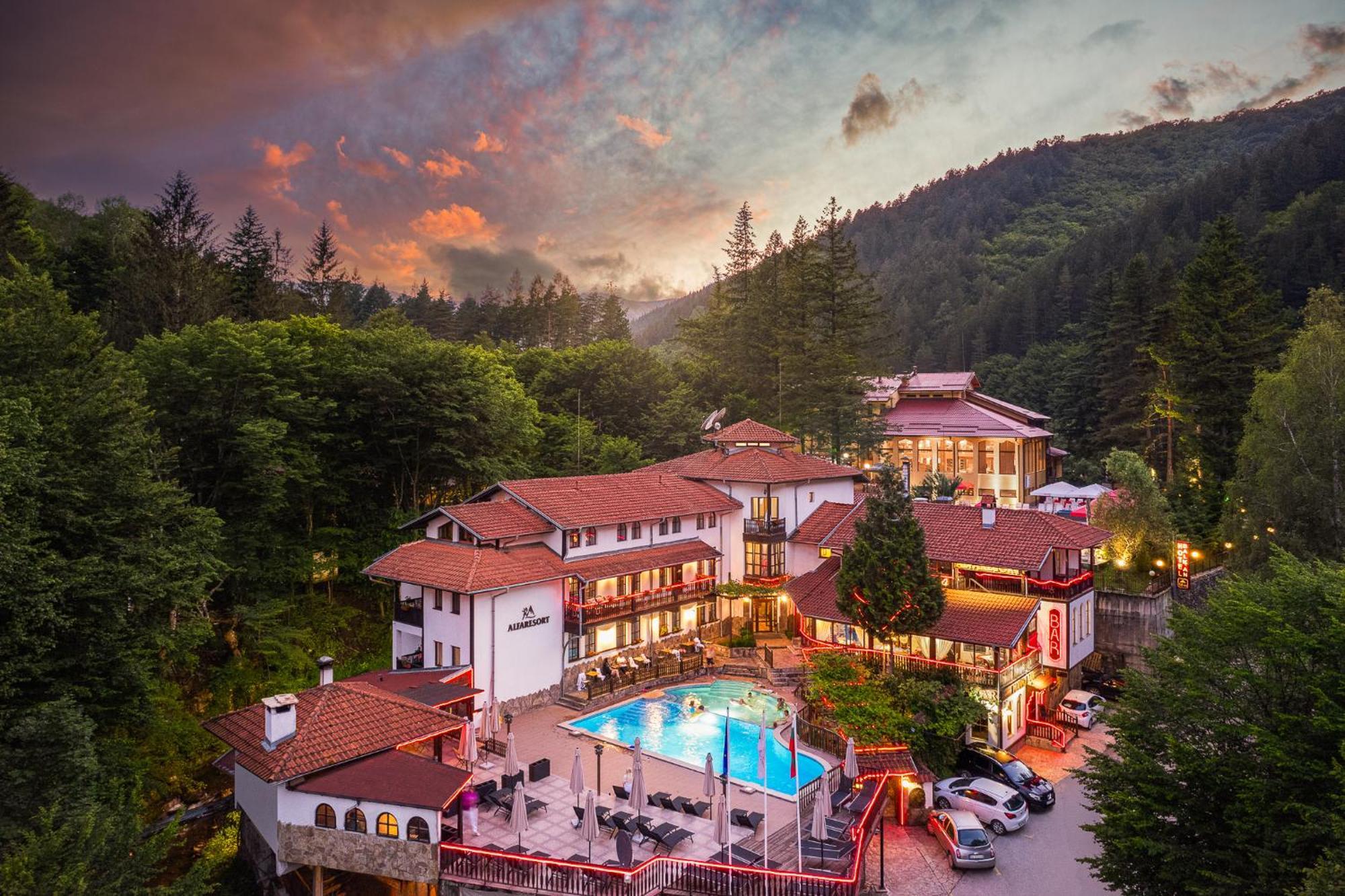 Hotel Alfaresort Thermal Chiflika Extérieur photo